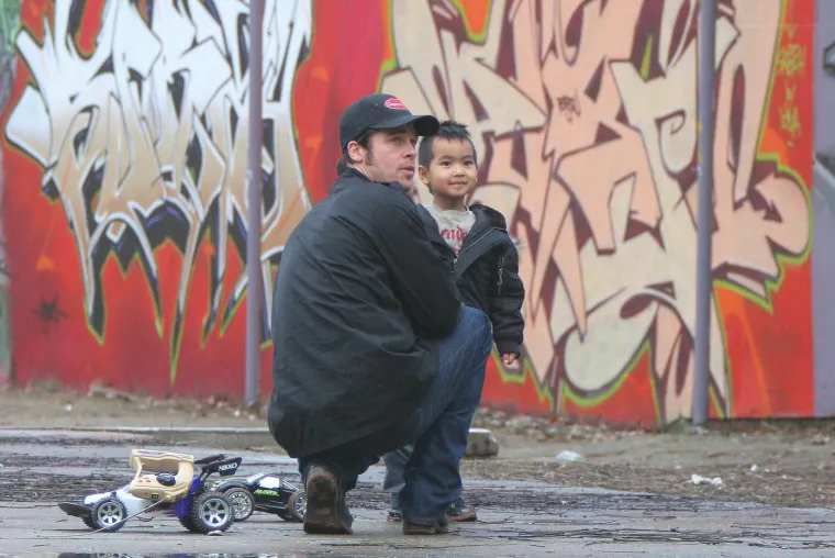 Potukao se s ocem pa 'nestao': Najstarijeg sina Brada i Angeline rijetki će prepoznati