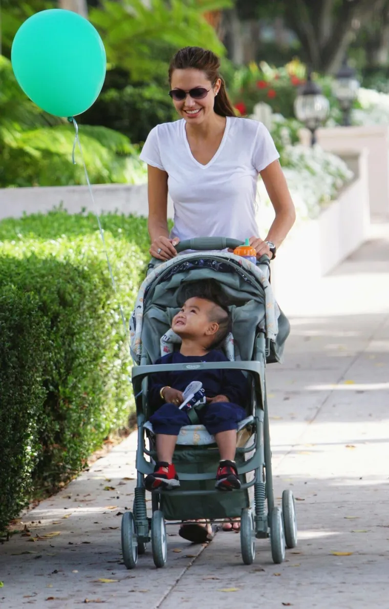 Potukao se s ocem pa 'nestao': Najstarijeg sina Brada i Angeline rijetki će prepoznati