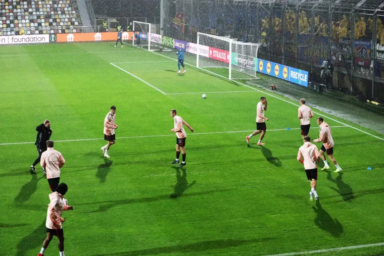 Pogledajte u kakvim uvjetima je morala igrati Rijeka: Česi su bili spremni