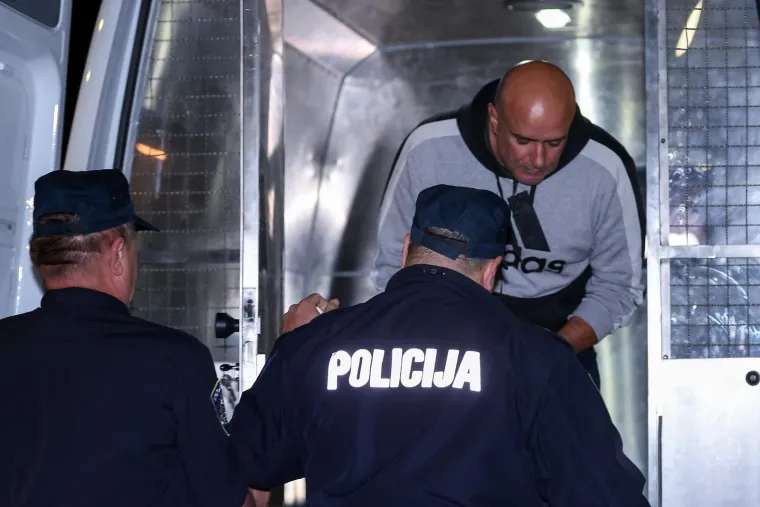 Leon Lučić doveden na sud: Propucao čovjeka, bacio pištolj u Savu - iz marice izašao s osmijehom