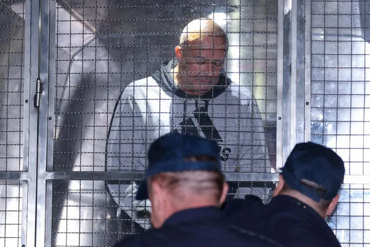 Leon Lučić doveden na sud: Propucao čovjeka, bacio pištolj u Savu - iz marice izašao s osmijehom