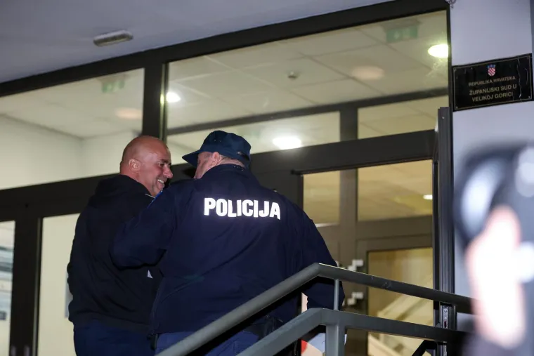 Leon Lučić doveden na sud: Propucao čovjeka, bacio pištolj u Savu - iz marice izašao s osmijehom