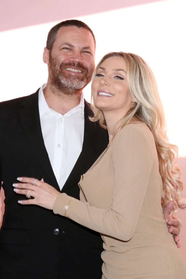 Sa 16 godina udala se za čovjeka od 51, razvela se pa bila jedna od 'žrtava' poznate manekenke