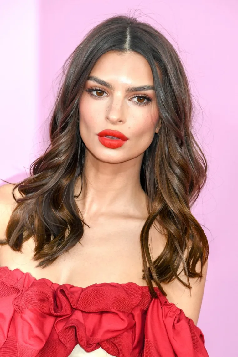 Od sramežljive studentice do jedne od najzgodnijih žena: Malo tko nije čuo za Emily Ratajkowski