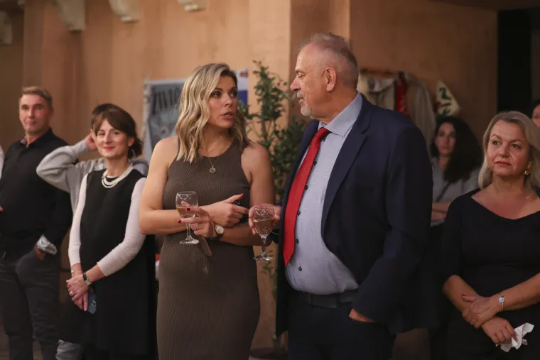 Velika fešta u Vrilu! RTL-ove 'Divlje pčele' službeno predstavljene jedinstvenim eventom na setu serije