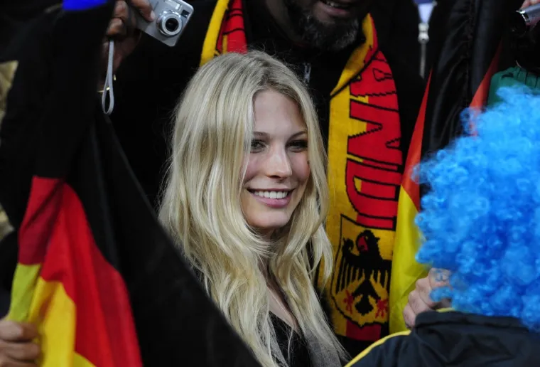 Nju je ljubio prije Ane Ivanović: Bastianova biv&scaron;a cura danas blista od sreće uz bogatog poduzetnika