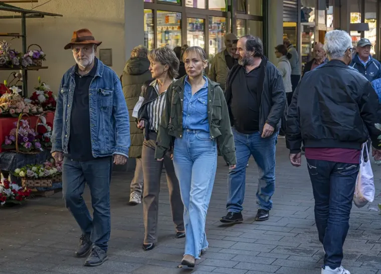 Ovako ne&scaron;to rijetko se viđa u Karlovcu: Plavu&scaron;a i brineta očarale prolaznike u centru grada