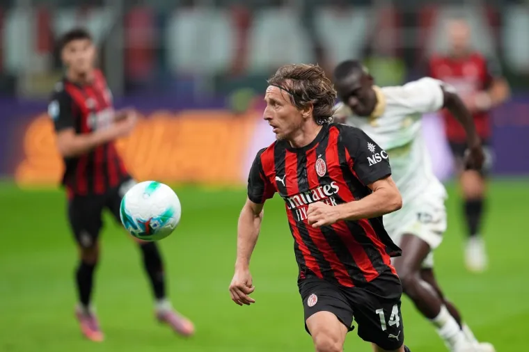 Luka Modrić odigrao utakmicu sezone, Talijani u transu: 'Kad dobije loptu, stadion eruptira'