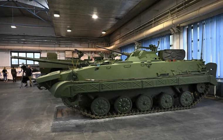 Hrvati isprobali kalašnjikove, puške i pištolje: Pogledajte kako je u vojarni 'Petar Zrinski'