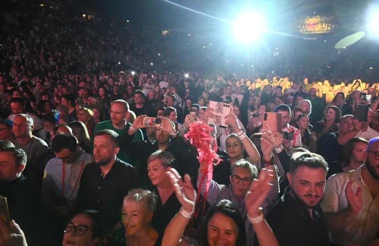 E ovo se zove spektakl: Pogledajte kakvu je atmosferu Neda Ukraden napravila u zagrebačkoj Areni