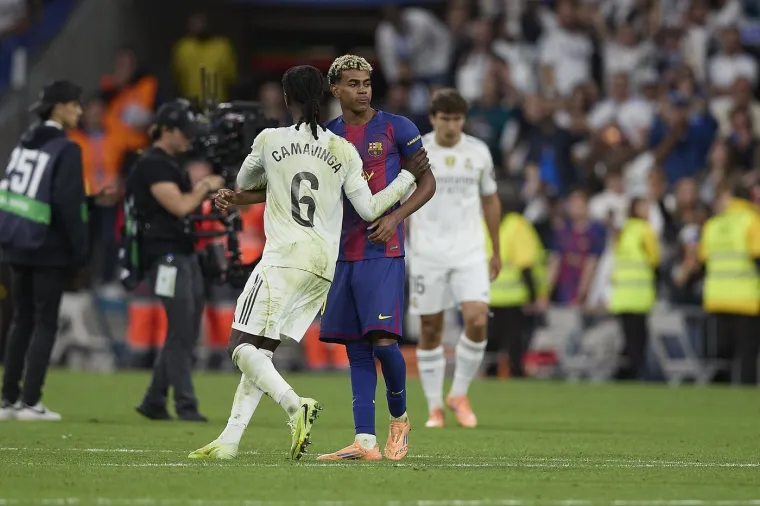 Ovo je bio UFC, a ne El Clasico! Potukla se dva sunarodnjaka, sve je morala rje&scaron;avati policija