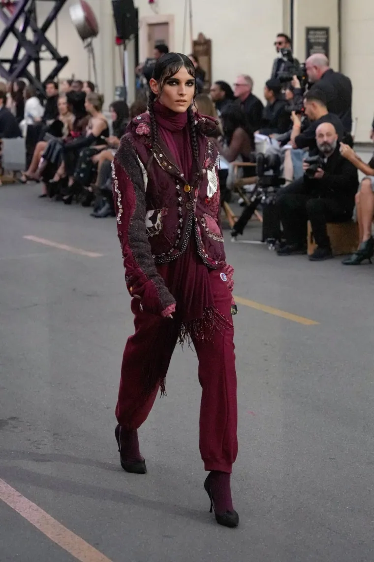 Ovo su najzanimljivija izdanja na Vogue World 2025. reviji: Od Old Hollywooda do futurizma