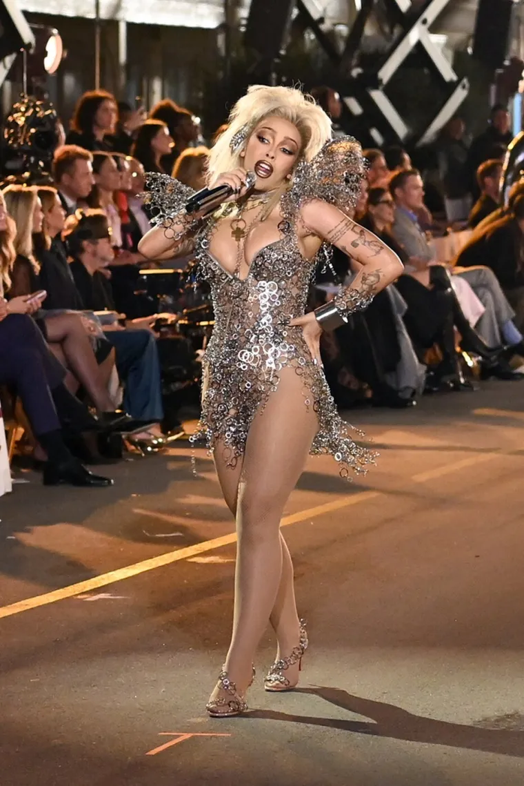 Ovo su najzanimljivija izdanja na Vogue World 2025. reviji: Od Old Hollywooda do futurizma