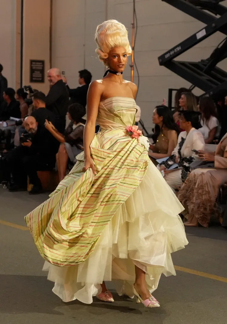 Ovo su najzanimljivija izdanja na Vogue World 2025. reviji: Od Old Hollywooda do futurizma