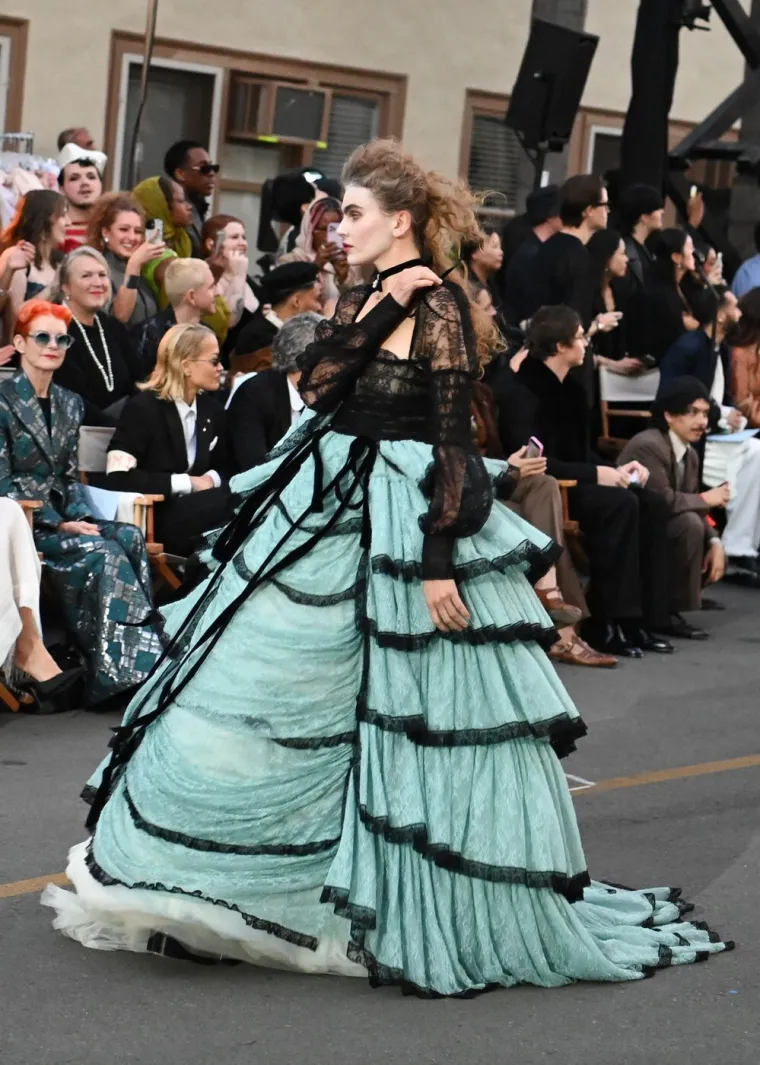 Ovo su najzanimljivija izdanja na Vogue World 2025. reviji: Od Old Hollywooda do futurizma