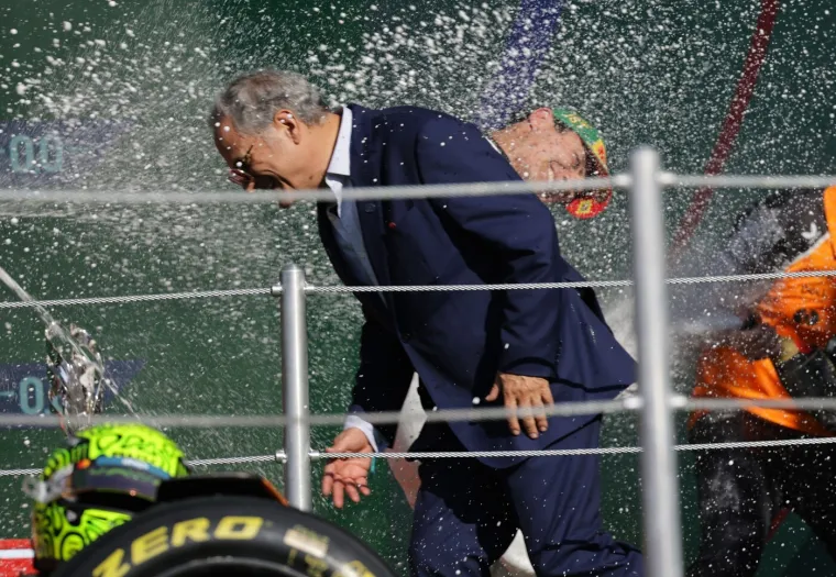 Kamere na utrci Formule 1 snimile zanosnu kraljicu hejta: 'Nitko ju ne voli'