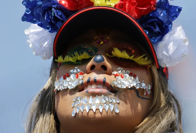 Kamere na utrci Formule 1 snimile zanosnu kraljicu hejta: 'Nitko ju ne voli'