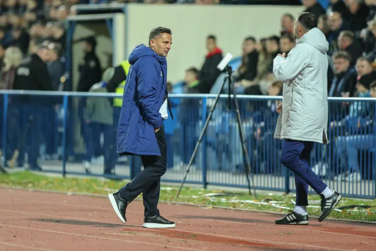 Vinkovačke jeseni za Dinamo bez pjesme i bez bodova: Ne pamtimo kad je klupa Plavih bila ovakva