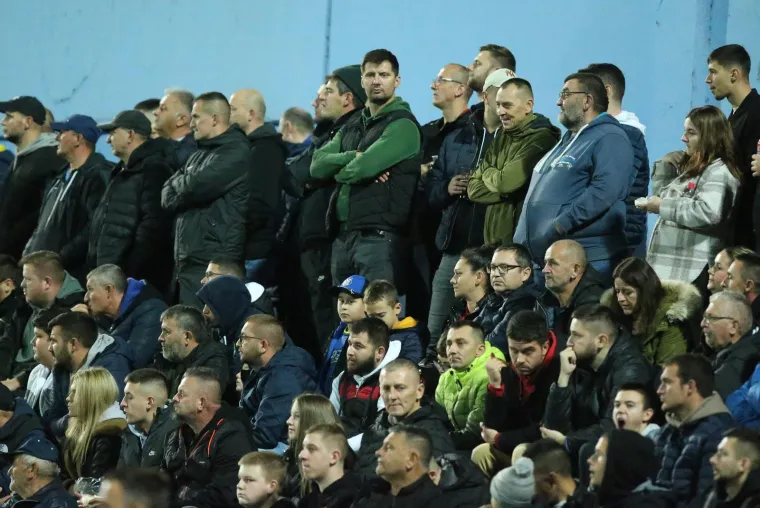 Vinkovačke jeseni za Dinamo bez pjesme i bez bodova: Ne pamtimo kad je klupa Plavih bila ovakva