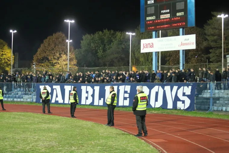 Vinkovačke jeseni za Dinamo bez pjesme i bez bodova: Ne pamtimo kad je klupa Plavih bila ovakva
