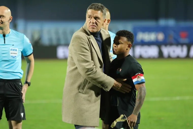 Vinkovačke jeseni za Dinamo bez pjesme i bez bodova: Ne pamtimo kad je klupa Plavih bila ovakva