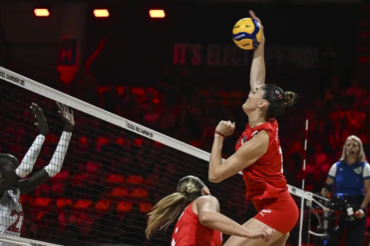 O njoj bruji svijet: 'Bježala sam s tjelesnog, a priče o odbojkašicama ne volim'