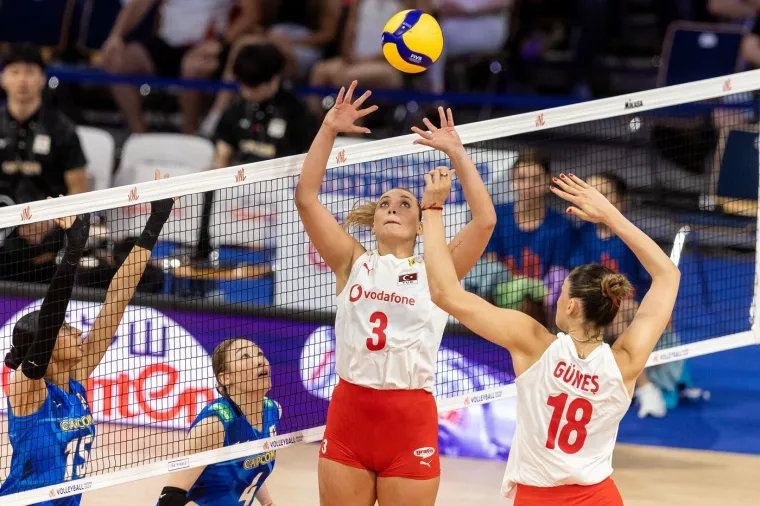 O njoj bruji svijet: 'Bježala sam s tjelesnog, a priče o odbojkašicama ne volim'