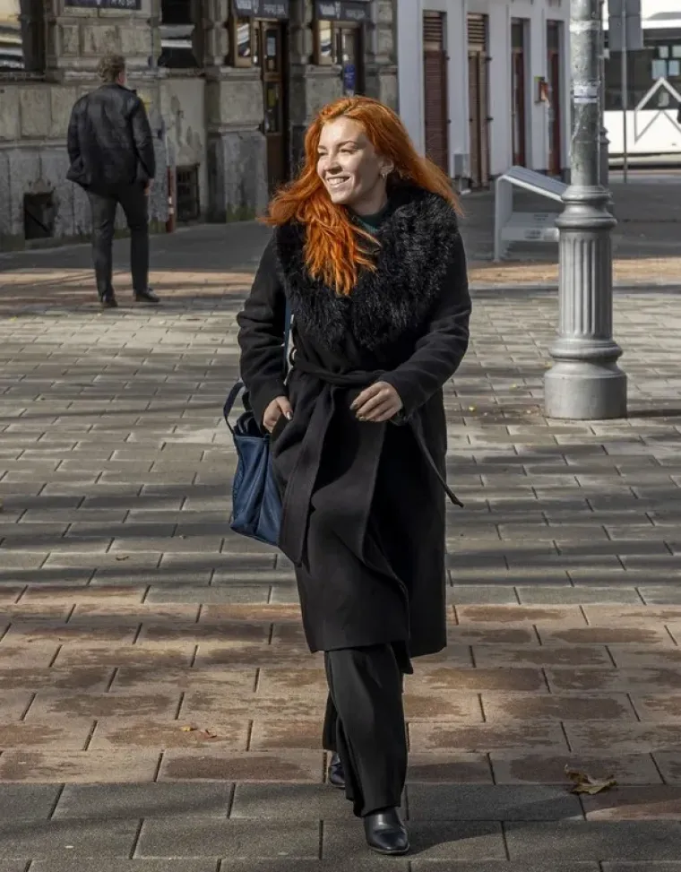 Kovrčava dama je osmijehom oborila prolaznike u Karlovcu: Nitko nije ostao ravnodu&scaron;an