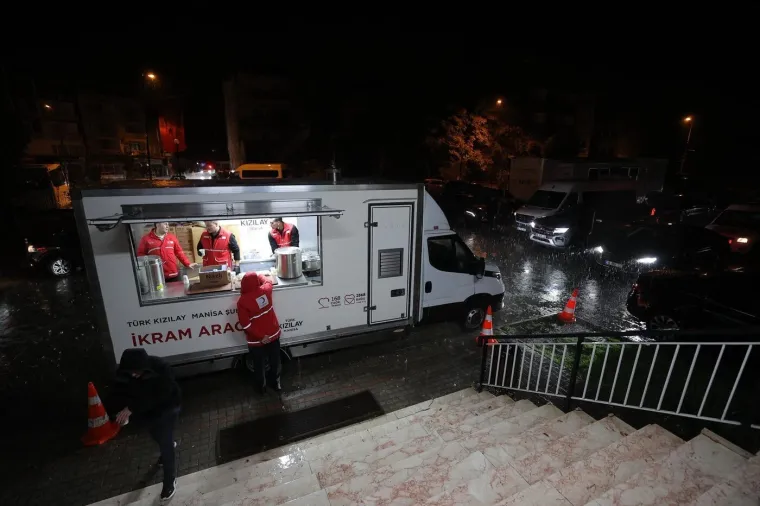 Sablasni prizori razaranja obilaze svijet: Ljudi u strahu, cijeli grad u ruševinama