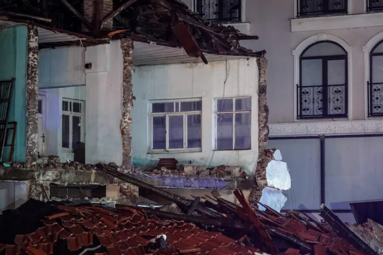 Sablasni prizori razaranja obilaze svijet: Ljudi u strahu, cijeli grad u ruševinama