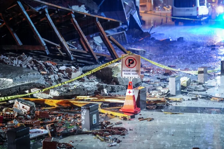 Sablasni prizori razaranja obilaze svijet: Ljudi u strahu, cijeli grad u ruševinama