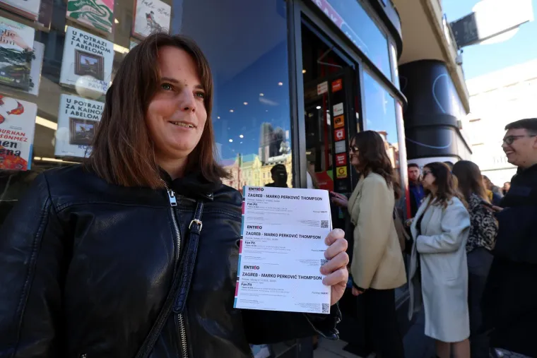 Ludnica za Thompsonom: Redovi u Zadru i Zagrebu kilometarski zbog ulaznica