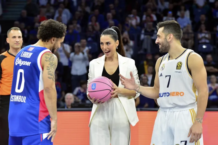 Sjećate li se Ej&scaron;an iz serije 'Ezel'? Hrvate je držala prikovane za ekran, a ovako izgleda danas