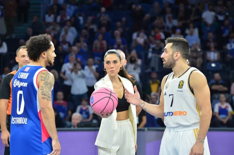 Sjećate li se Ej&scaron;an iz serije 'Ezel'? Hrvate je držala prikovane za ekran, a ovako izgleda danas