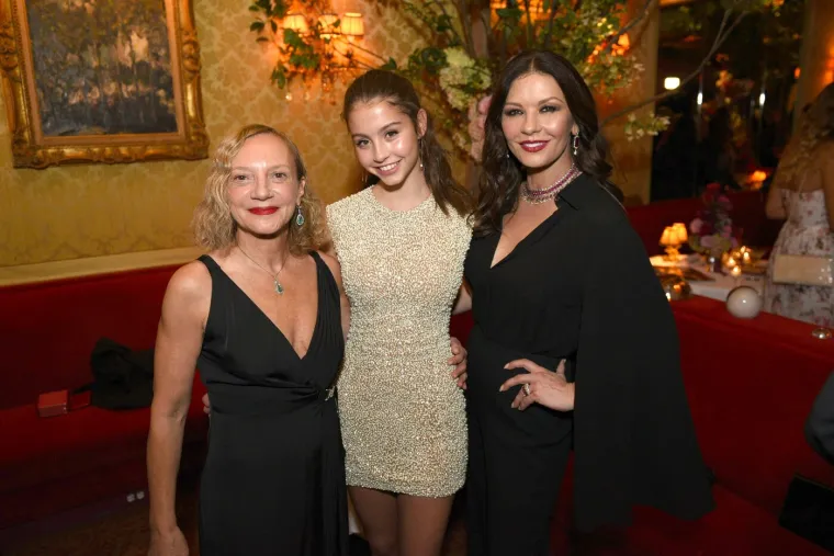 Ovako izgleda kći Catherine Zete-Jones: Pokupila najbolje od majke i oca i ima čak dvije diplome