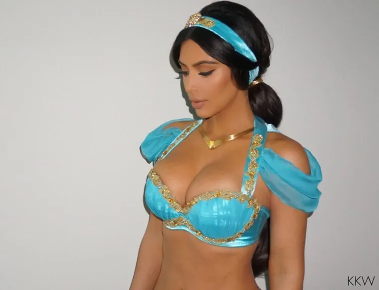 Kostimi o kojima svi pričaju: Pogledajte Halloween transformacije Kim Kardashian kroz godine