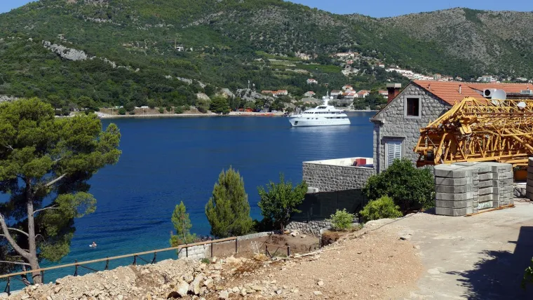 Bernie Ecclestone se rije&scaron;io jahte u Hrvatskoj: Pogledajte kako izgleda milijunska grdosija