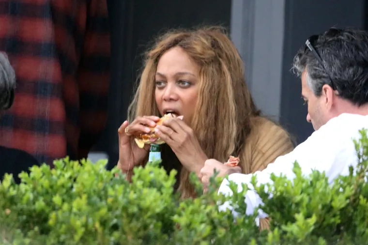 Harala pistama, zarađivala milijune, a danas je ne prepoznaju na ulici: Ovako izgleda Tyra Banks