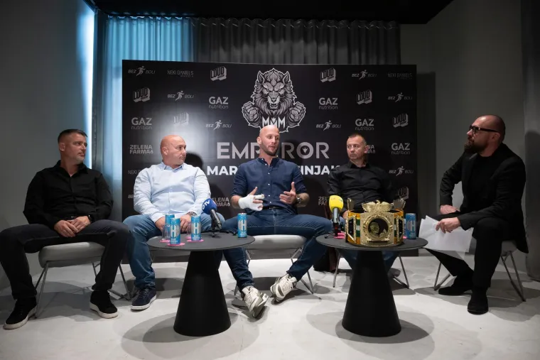 Hrvatski nokauter održao pressicu na kojoj su svi gledali detalj na desnoj šaci