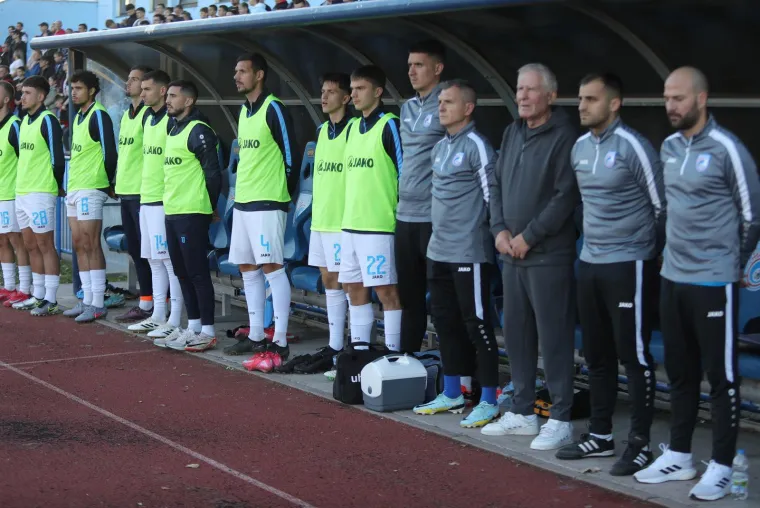 Rat na terenu i na trbinima! Ultrasi nadglasali Torcidu i poslali poruku koja je razgalila Hrvate