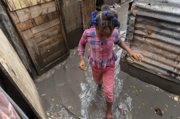 Razorna Melissa poharala Karibe: Iza sebe ostavila poplave, &scaron;tetu i najmanje 25 žrtava