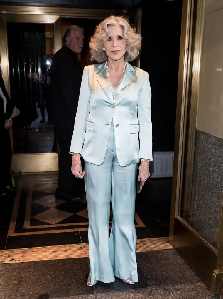 Je li ovo najljep&scaron;a baka na svijetu? Vjerovali ili ne, Jane Fonda ima 87 godina
