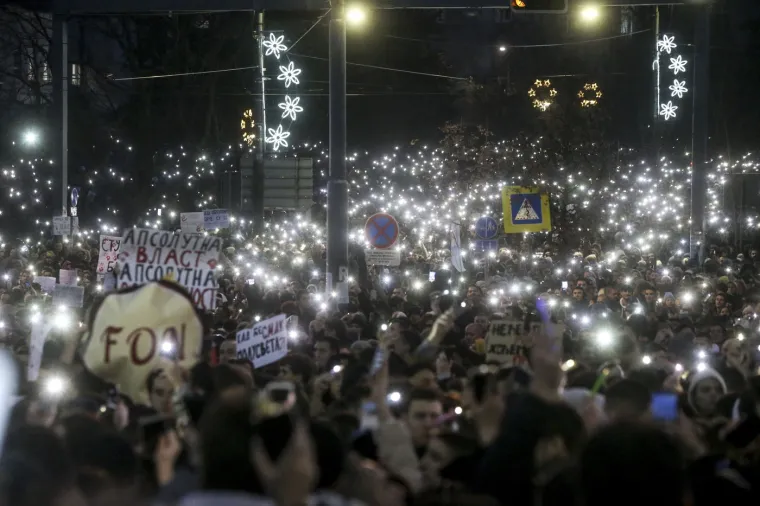 Tone betona ubile su 16 ljudi u padu nadstre&scaron;nice: Prisjetite se dana kada je regija plakala
