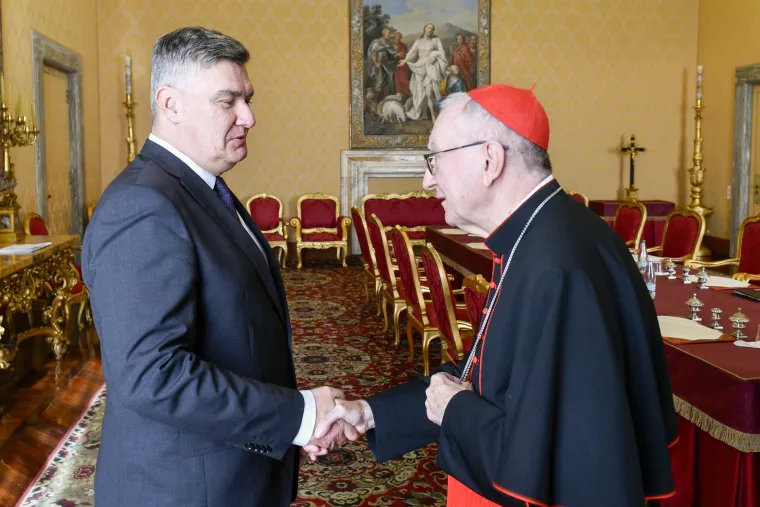 Hoćemo li uskoro gledati ovakav susret i u Hrvatskoj? Pogledajte kako je papa primio Milanovića