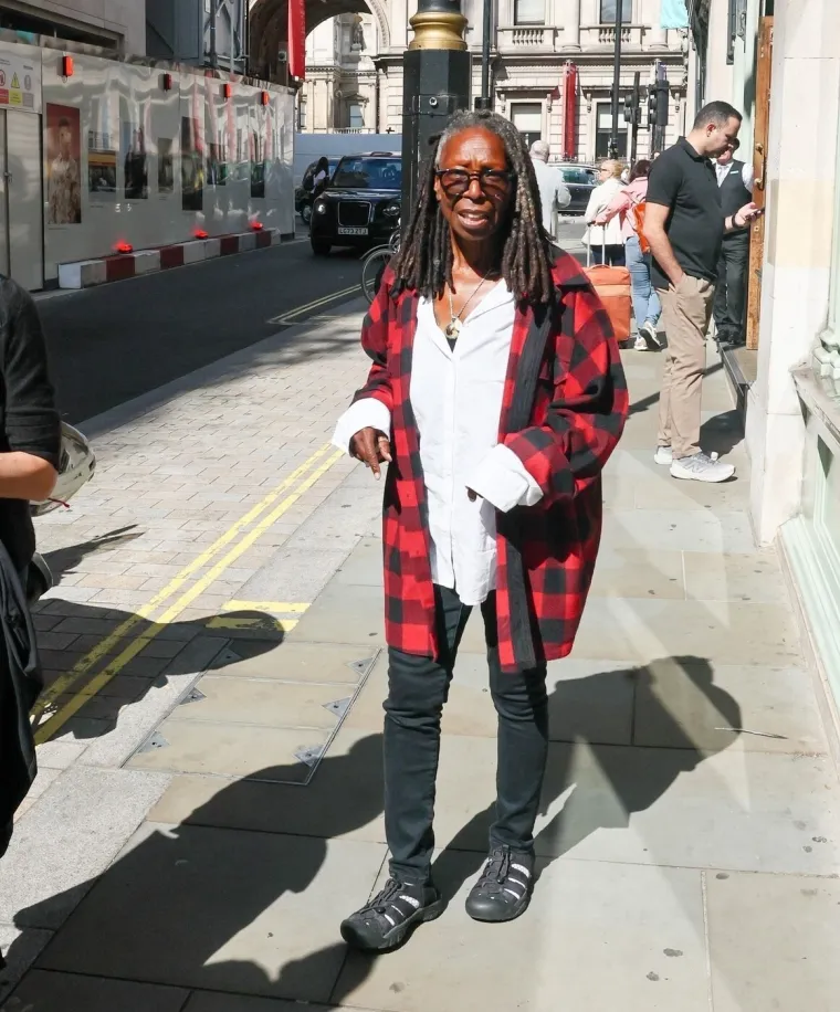 Poznate face su se zbog ovih lijekova 'prepolovile': Izgledaju neprepoznatljivo