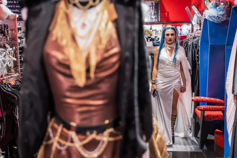 Noć vje&scaron;tica u Splitu: Vampirica Olja Einfalt otvorila muzej pun mistike, humora i adrenalina