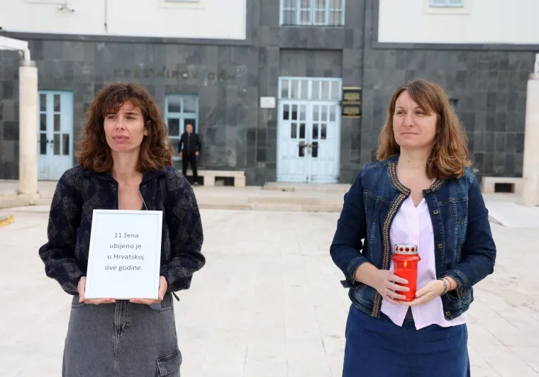 Klanjanjem odgovorili na Noć vje&scaron;tica, jutros ponovno molitelji na trgovima