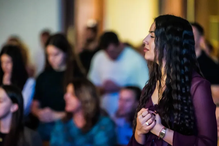 Klanjanjem odgovorili na Noć vje&scaron;tica, jutros ponovno molitelji na trgovima