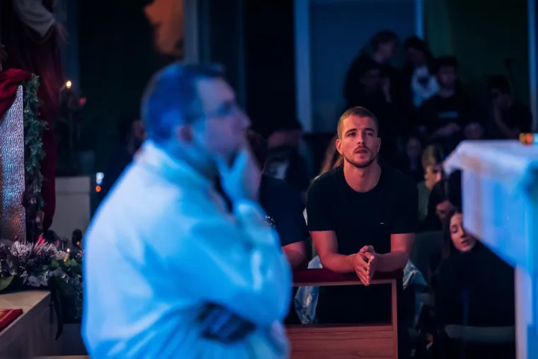 Klanjanjem odgovorili na Noć vje&scaron;tica, jutros ponovno molitelji na trgovima