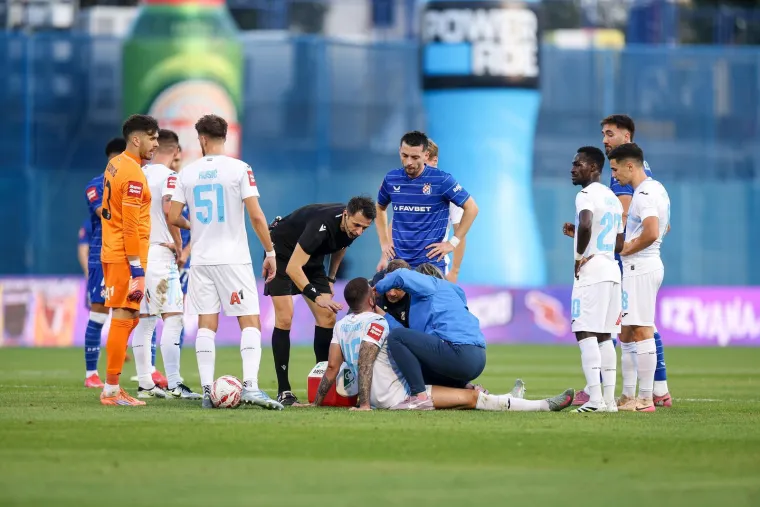 Pogledajte kaos! Kapetan Dinama dijelio šamare, a nije dobio crveni: Pala su dva igrača Rijeke